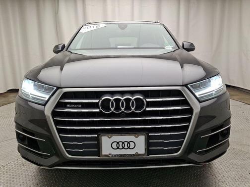2019 Audi Q7 55 Premium Plus