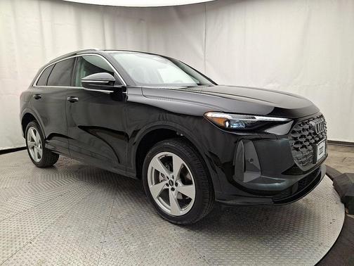 2025 Audi Q5 Premium Plus TFSI quattro S tronic