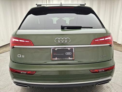 2022 Audi Q5 45 S line Premium