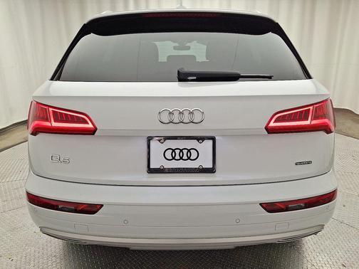 2019 Audi Q5 2.0T Premium Plus