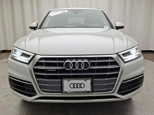 2019 Audi Q5 2.0T Premium Plus