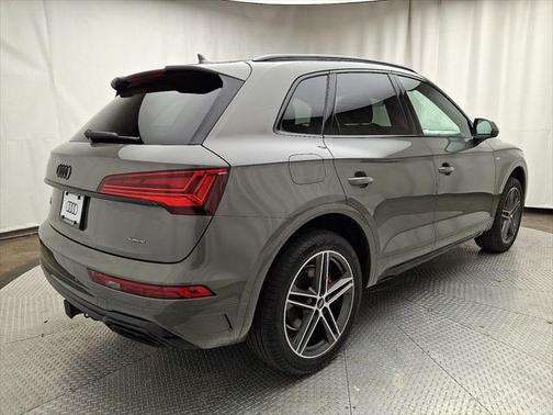 2025 Audi Q5 55 S line Premium Plus