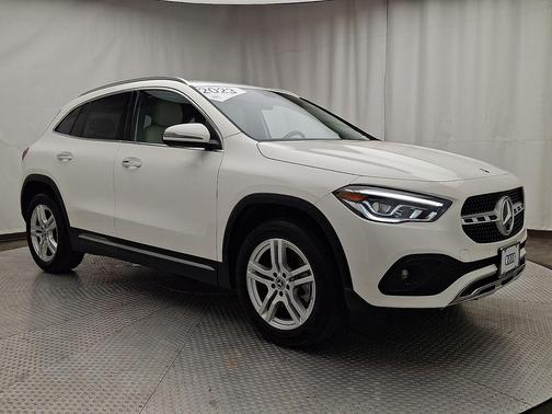 Polar White 2023 Mercedes-Benz GLA 250 4MATIC