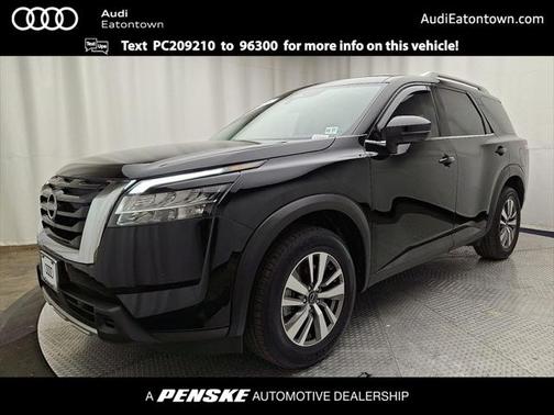2023 Nissan Pathfinder SL 4WD