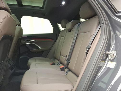 2025 Audi Q5 Sportback Premium
