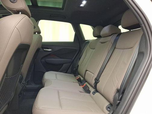 Arkona White 2026 Audi Q3 TFSI quattro S tronic