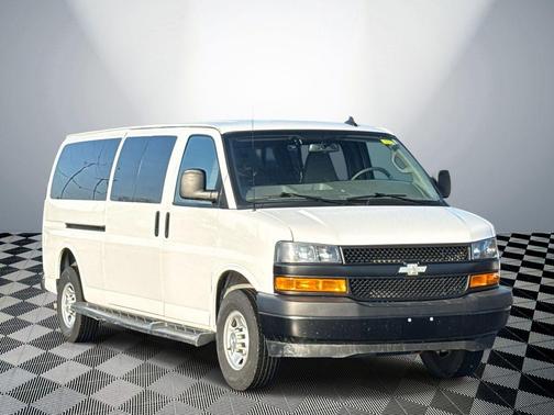 2023 Chevrolet Express 3500 RWD 3500 Extended Wheelbase LS