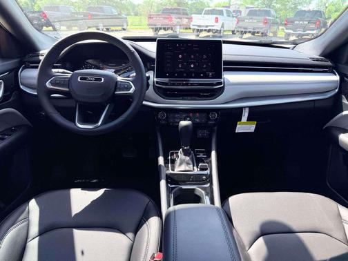 Joose (DISC) 2026 Jeep Compass Limited