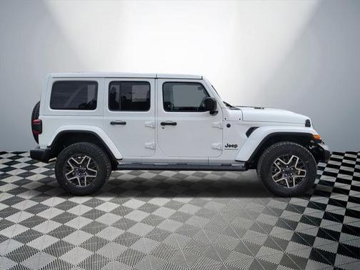 2025 Jeep Wrangler 4-Door Sahara 4x4