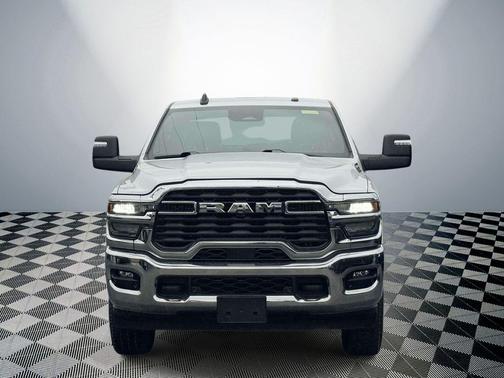 2025 RAM 2500 Big Horn Crew Cab 4x4 6'4' Box