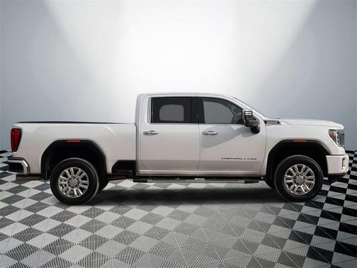 2023 GMC Sierra 2500 Denali