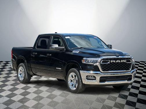 Diamond Black Crystal Pearlcoat 2025 RAM 1500 Big Horn/Lone Star