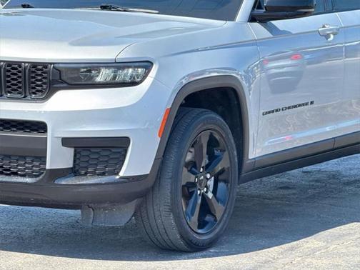2022 Jeep Grand Cherokee L Altitude