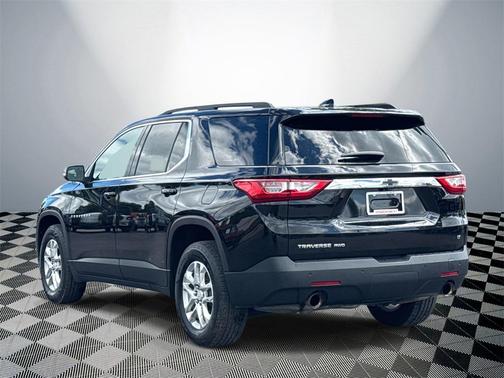 2021 Chevrolet Traverse LT Cloth