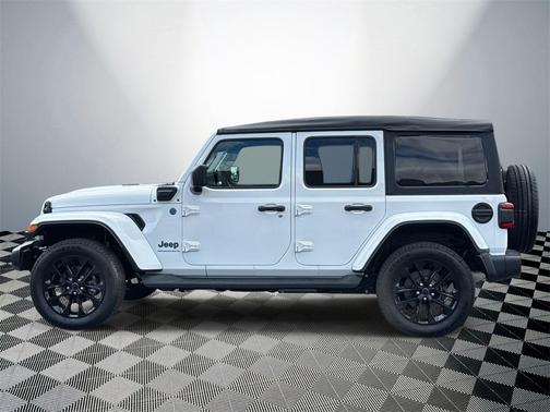2025 Jeep Wrangler 4xe Sahara