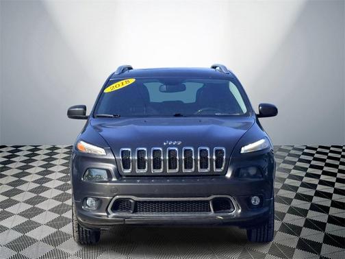 2018 Jeep Cherokee Overland