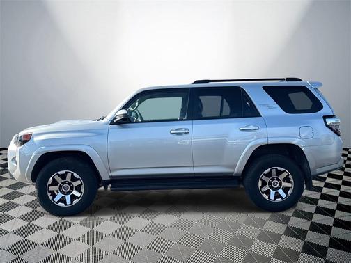 2024 Toyota 4Runner TRD Off Road