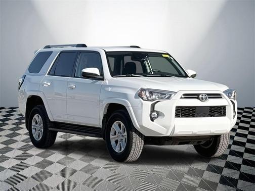 2024 Toyota 4Runner SR5