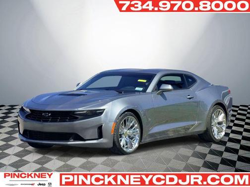 Satin Steel Metallic 2022 Chevrolet Camaro RWD Coupe LT1