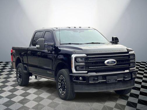 Agate Black Metallic 2025 Ford F-250 Platinum