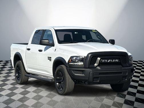2023 RAM 1500 Classic Warlock Crew Cab 4x4 5'7' Box