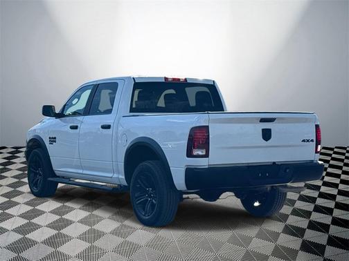 2023 RAM 1500 Classic Warlock Crew Cab 4x4 5'7' Box