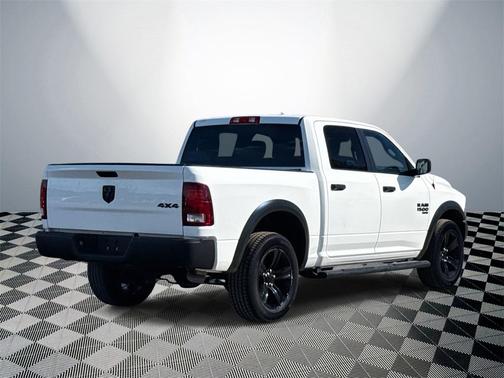 2023 RAM 1500 Classic Warlock Crew Cab 4x4 5'7' Box