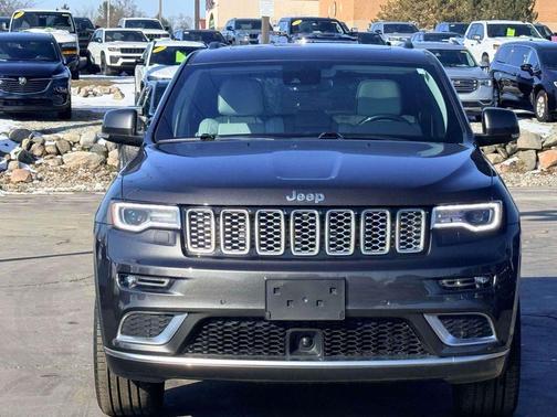 2020 Jeep Grand Cherokee Summit