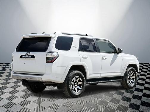 2024 Toyota 4Runner TRD Off Road