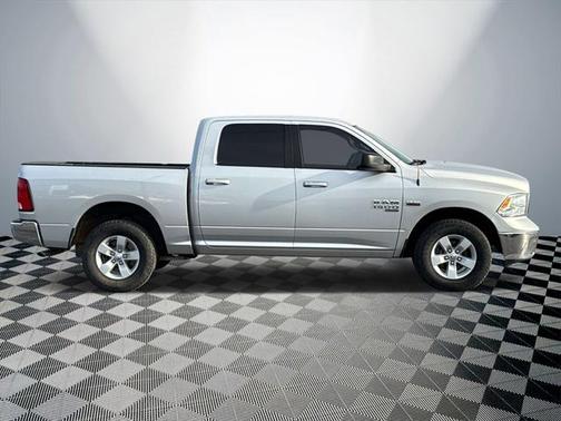 2019 RAM 1500 SLT