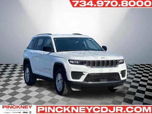 2023 Jeep Grand Cherokee Laredo