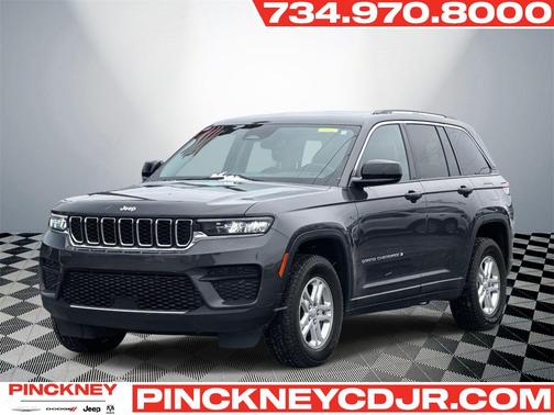 2022 Jeep Grand Cherokee Laredo