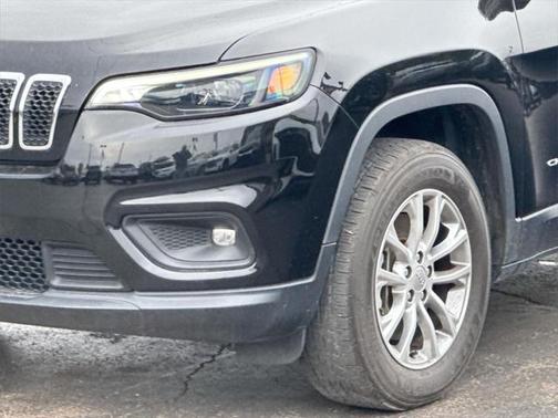 2022 Jeep Cherokee Latitude Lux