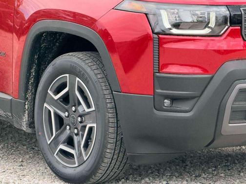 Red Hot Pearlcoat 2026 Jeep Cherokee Limited