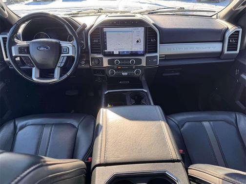 2022 Ford F-350 Platinum