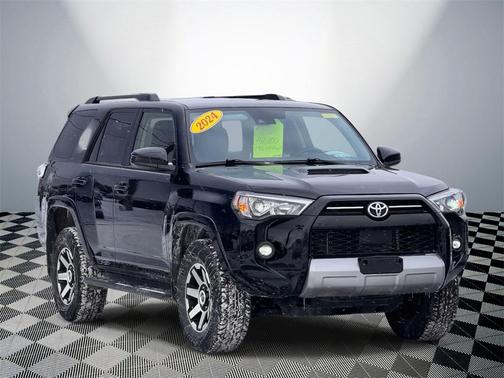 2024 Toyota 4Runner TRD Off Road