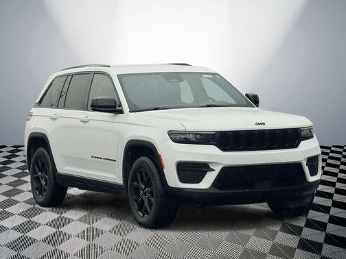 2024 Jeep Grand Cherokee Altitude
