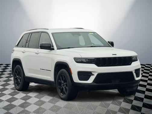 2024 Jeep Grand Cherokee Altitude
