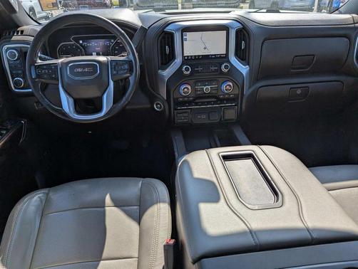 White Frost Tricoat 2020 GMC Sierra 2500 SLT
