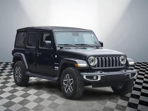 2024 Jeep Wrangler 4-Door Sahara 4x4