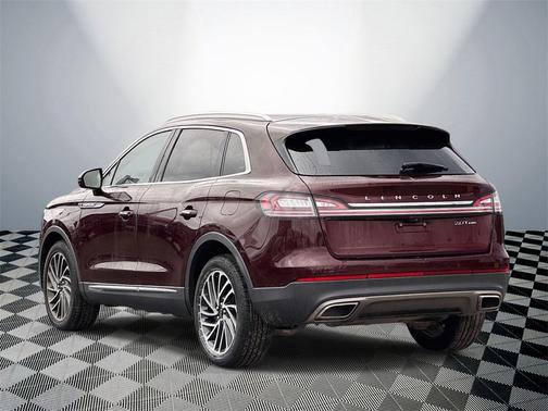 2020 Lincoln Nautilus Reserve