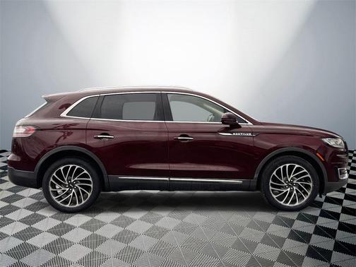 2020 Lincoln Nautilus Reserve