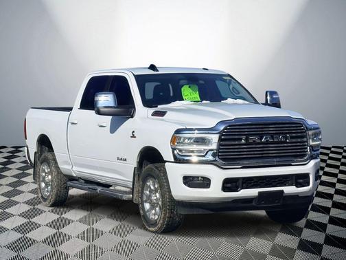 2024 RAM 2500 Laramie Crew Cab 4x4 6'4' Box