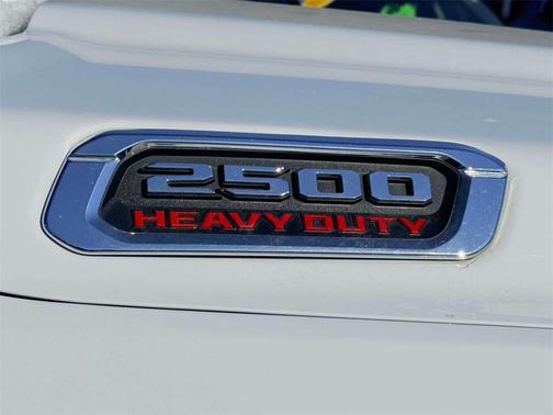 2024 RAM 2500 Laramie Crew Cab 4x4 6'4' Box