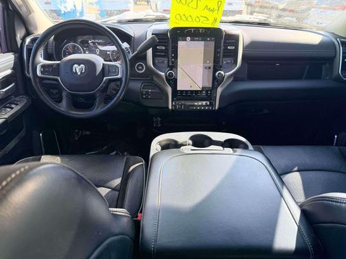 2024 RAM 2500 Laramie Crew Cab 4x4 6'4' Box