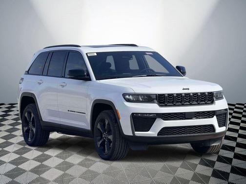 Bright White Clearcoat 2026 Jeep Grand Cherokee Limited