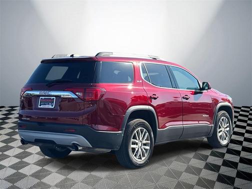 2017 GMC Acadia SLE-2