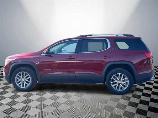 2017 GMC Acadia SLE-2