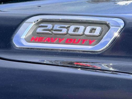 2025 RAM 2500 Big Horn Crew Cab 4x4 6'4' Box