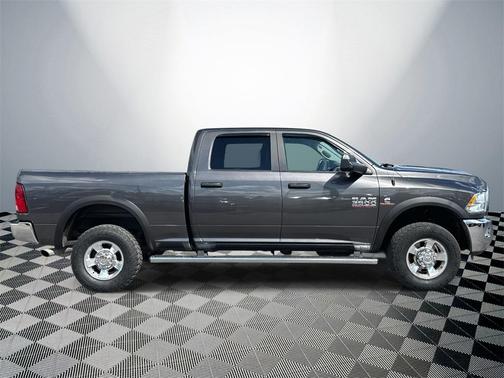 2017 RAM 3500 SLT